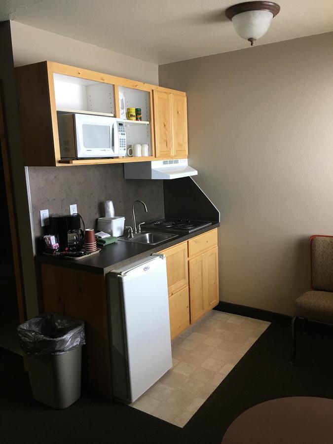 Boulder Creek Inn Donnelly Экстерьер фото
